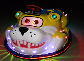 新款奶牛老虎碰碰車雙人親子廣場游樂場游樂設備智能版