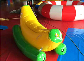 水上漂浮物，水上樂園